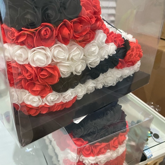 Gifts for Men Him Her, Great ideds ,Fake Rose Shoe.Box,Boyfriend, Men, Husband, - Picture 11 of 12